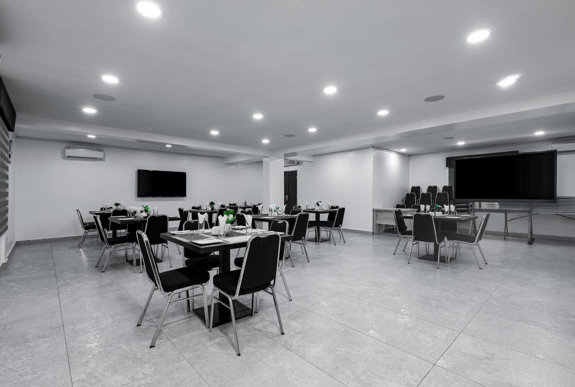 Bkt Cribs - Apartments & Suites Abuja Eksteriør billede